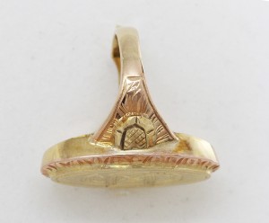 dámský prsten s monogramem