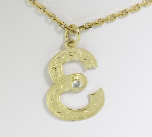 Přívěsek písméno E