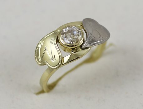 Prsten v kombinaci zlata
