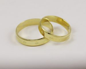 Snubní prsteny hvězdička