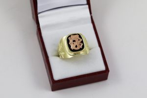 Pánský prsten s monogramem